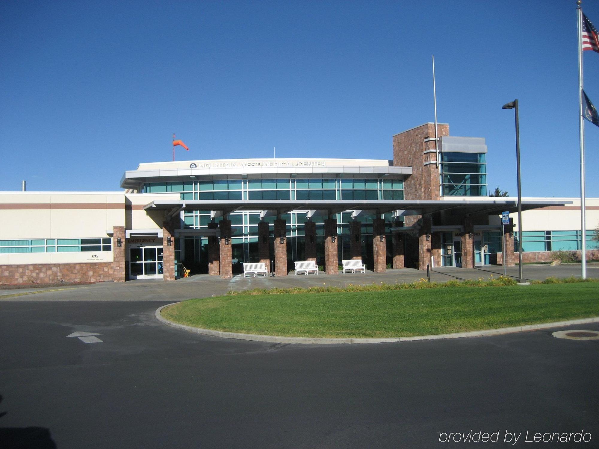 Holiday Inn Express Hotel & Suites Tooele, An Ihg Hotel Exterior photo