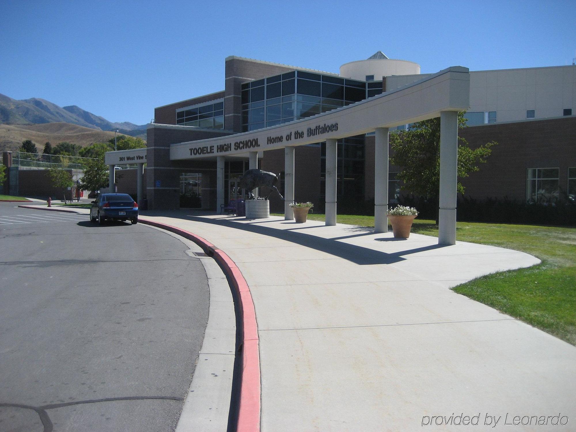 Holiday Inn Express Hotel & Suites Tooele, An Ihg Hotel Exterior photo